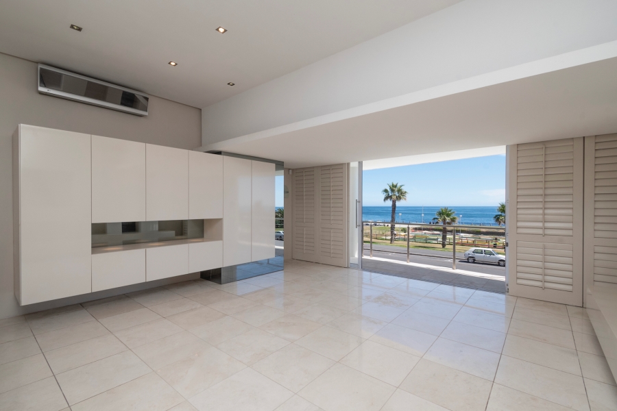 To Let 3 Bedroom Property for Rent in Mouille Point Western Cape